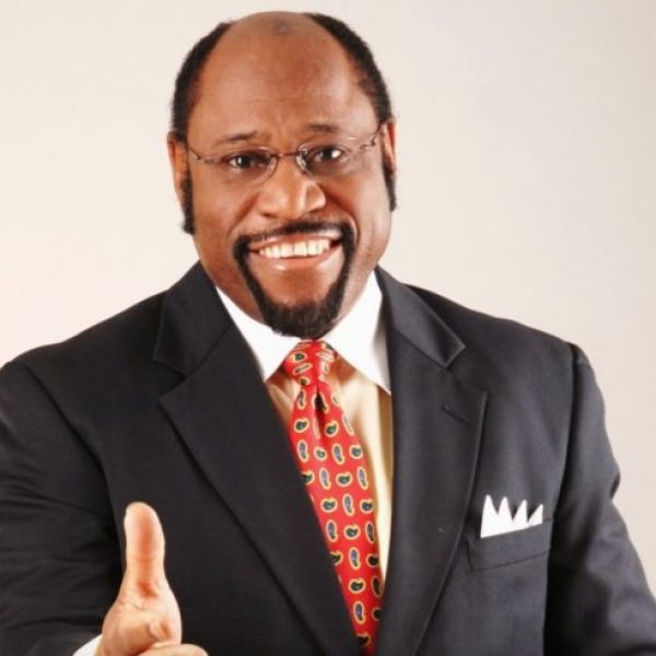 Pastor Myles Munroe